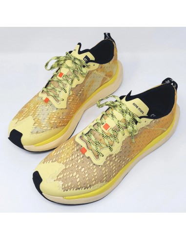 4T2 - One More - yellow - Chaussures running hommes 50-70% off 